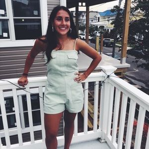 Meet your Posher, Sydney